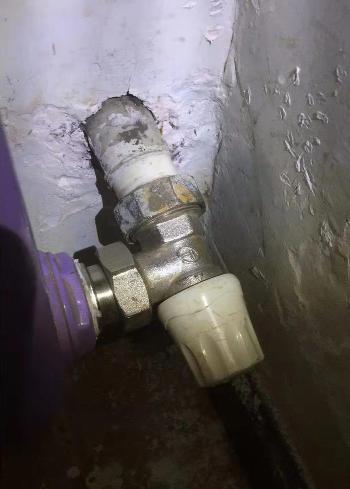 水管阀门维修